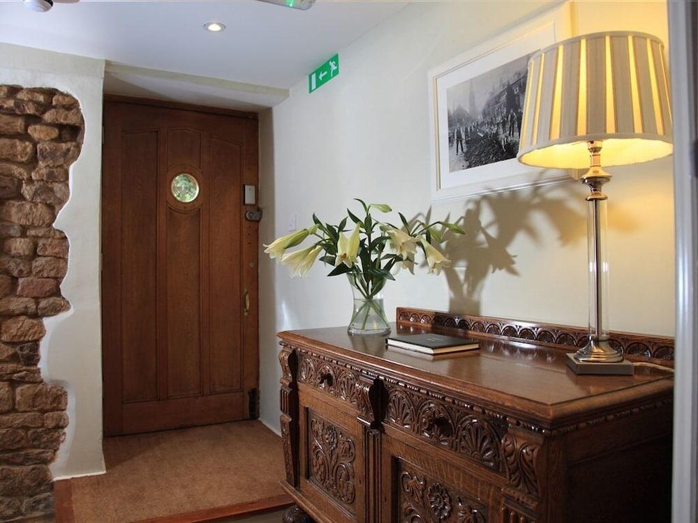 Virginia House Bed & Breakfast Bloxham Экстерьер фото
