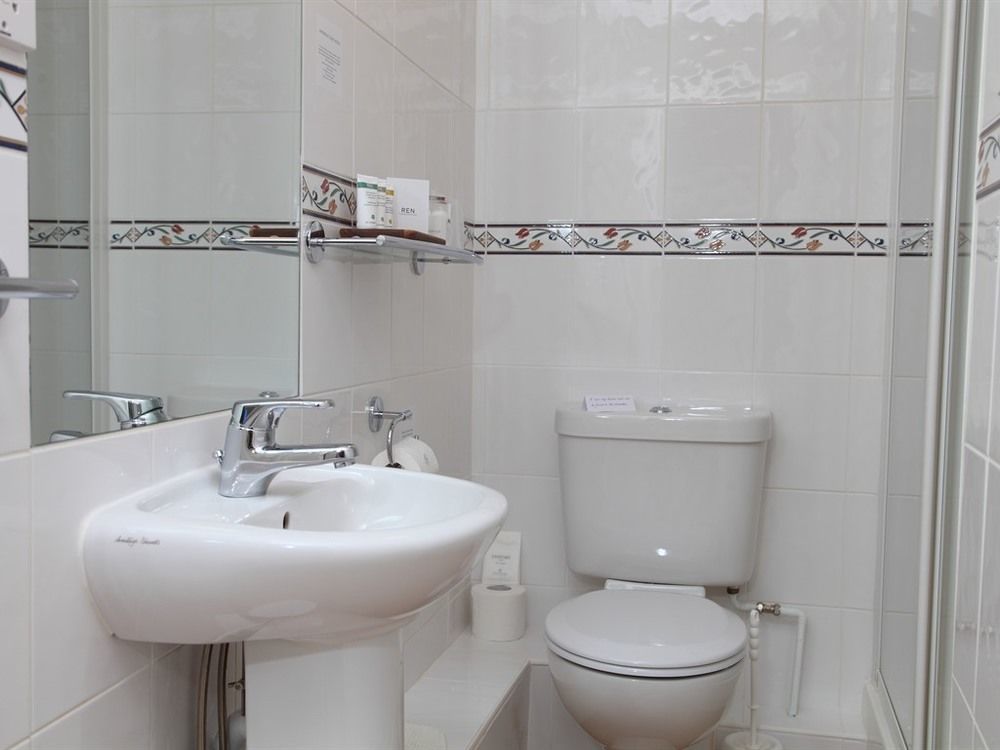Virginia House Bed & Breakfast Bloxham Экстерьер фото